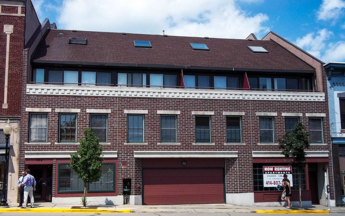 Apartment for rent at 404 E Wlson St, Madison, WI 53703