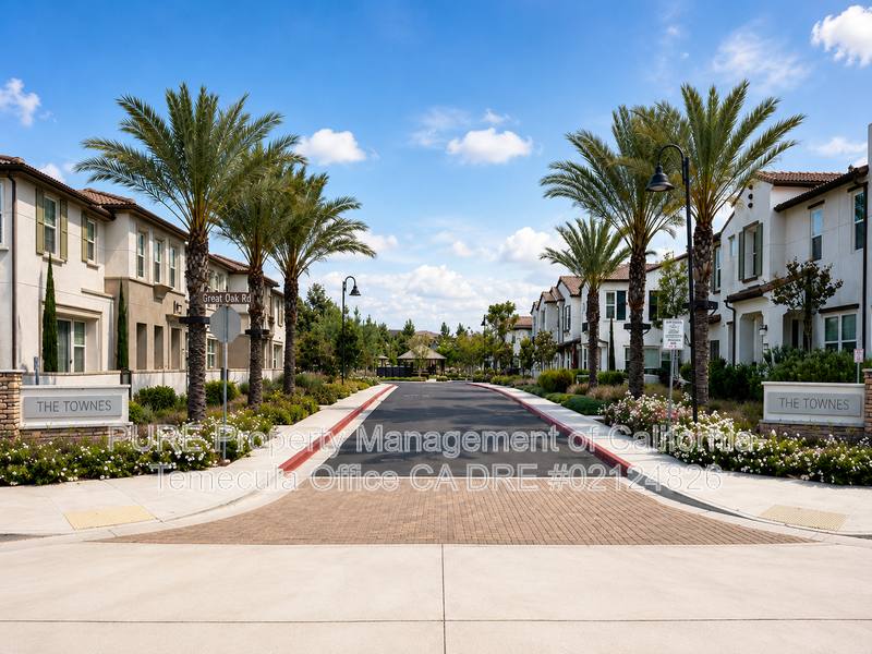 Townhouse for rent at 30383 Town Square Dr, Menifee, CA 92584