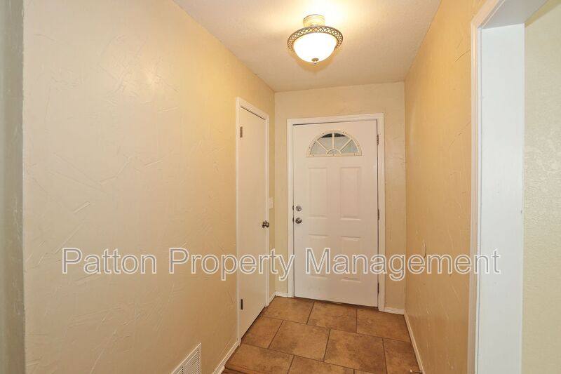 House for rent at 2905 Salem Dr, Amarillo, TX 79110