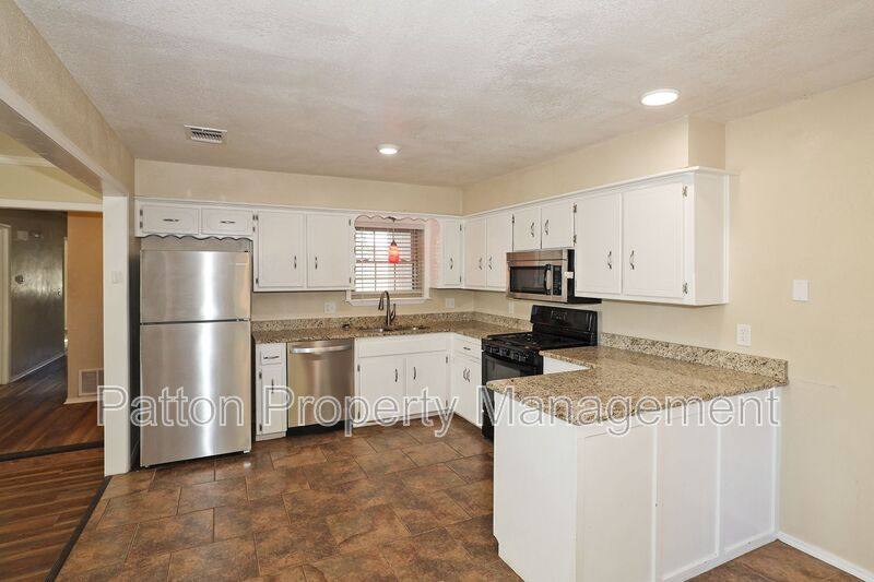 House for rent at 2905 Salem Dr, Amarillo, TX 79110
