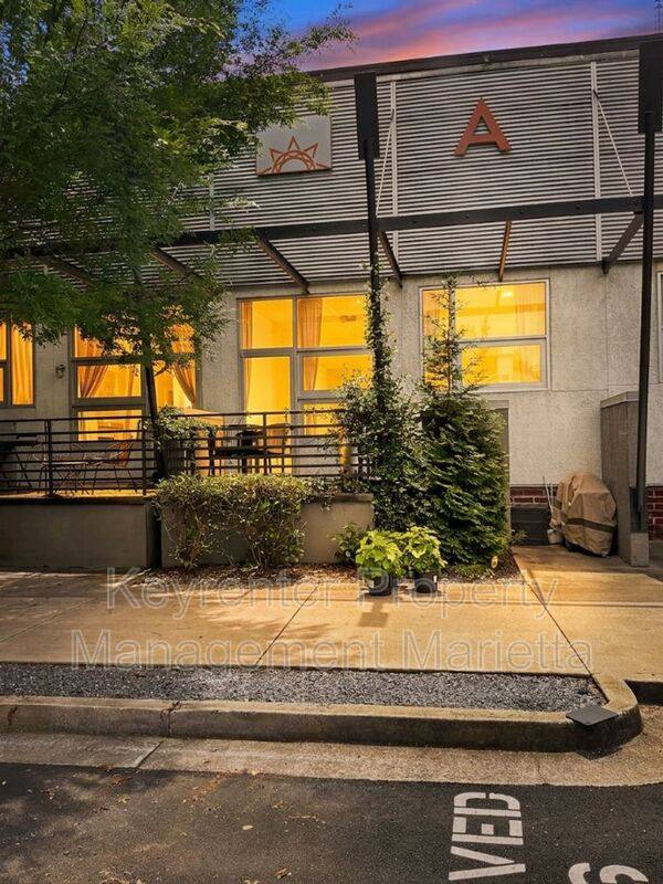 House for rent at 195 Arizona Ave #185, Atlanta, GA 30307