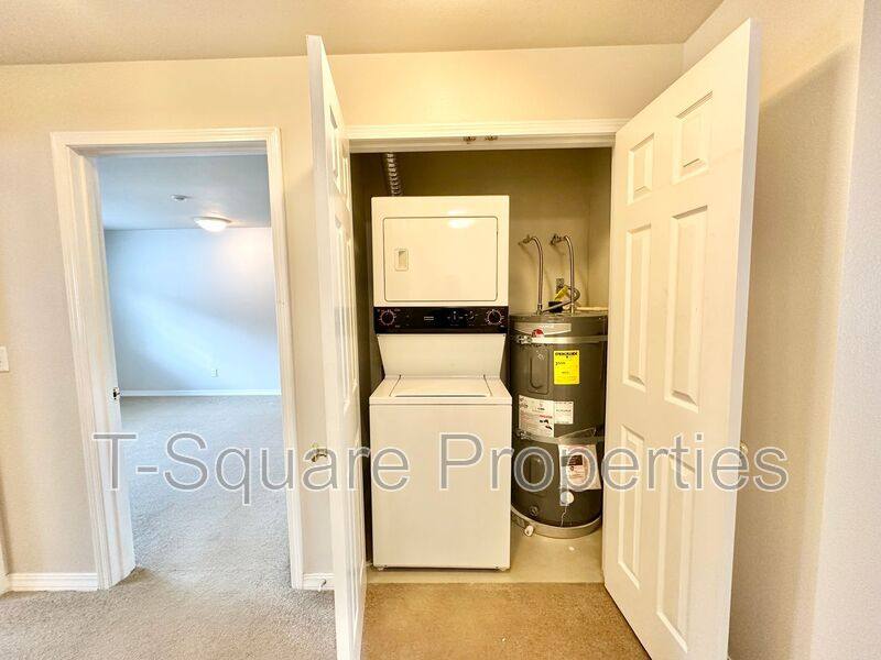 Apartment for rent at 9525 NE 180th St #303, Bothell, WA 98011