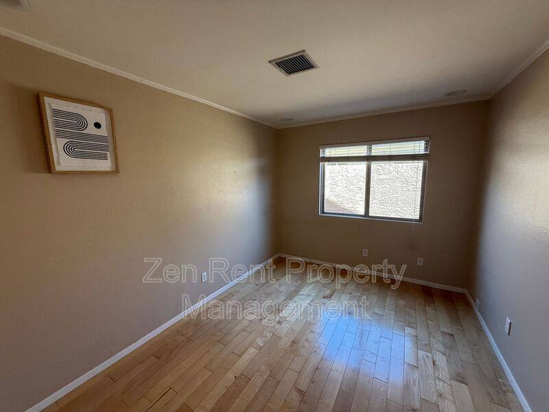 House for rent at 15448 N 63rd St, Scottsdale, AZ 85254