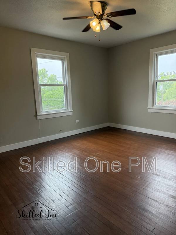Apartment for rent at 201 Church St #6, Elkin, NC 28621