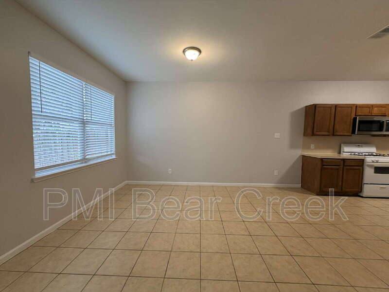 Townhouse for rent at 6407 Waldron Dr #A, Houston, TX 77084