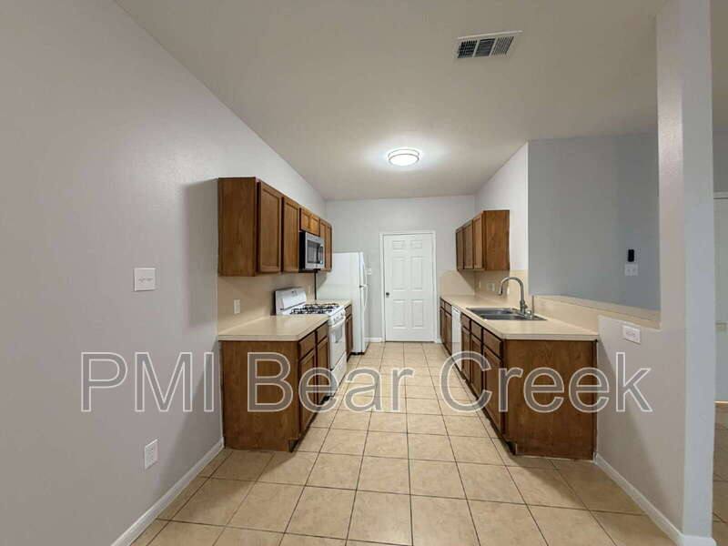 Townhouse for rent at 6407 Waldron Dr #A, Houston, TX 77084