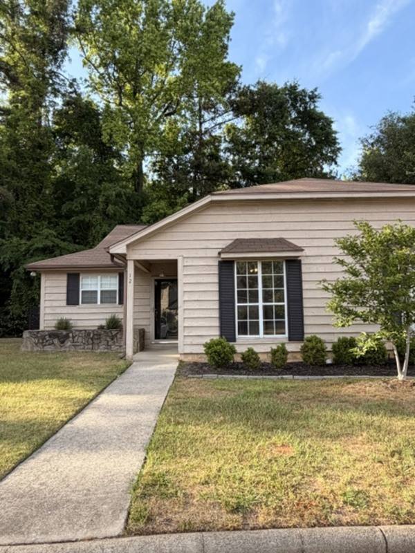 Townhouse for rent at 12 Shuler Circle #1, Columbia, SC 29212