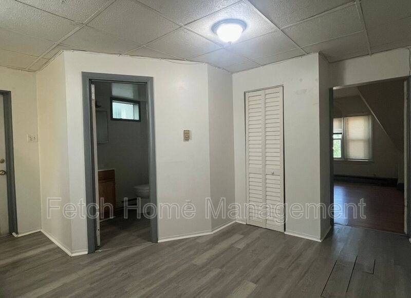Apartment for rent at 618 E King St #3, Lancaster, PA 17602