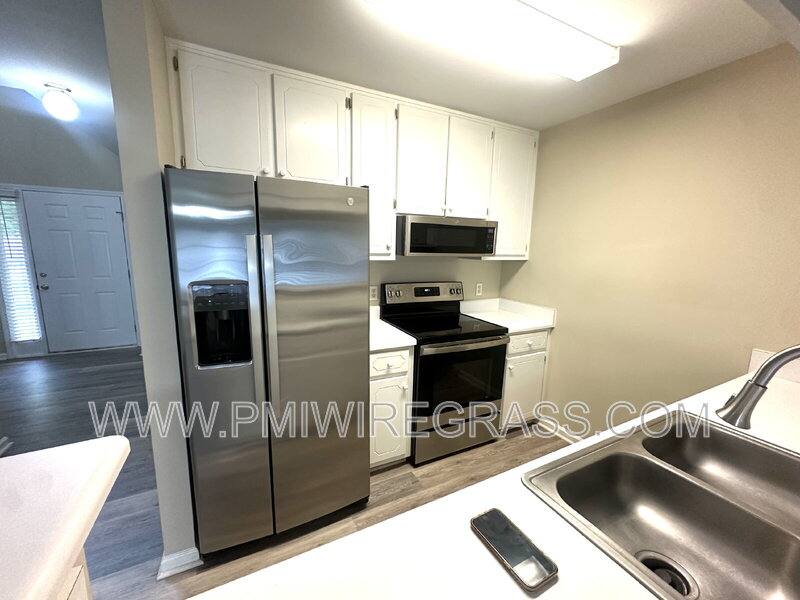 Townhouse for rent at 125 Commons Dr, Enterprise, AL 36330