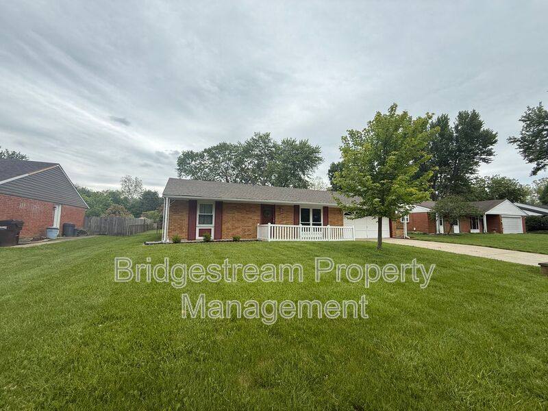 House for rent at 4208 Bellemeade Dr, Bellbrook, OH 45305
