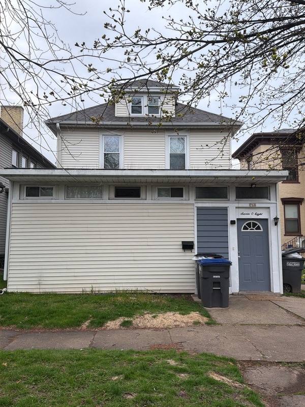 Apartment for rent at 708 Saint Clair Ave, Sheboygan, WI 53081
