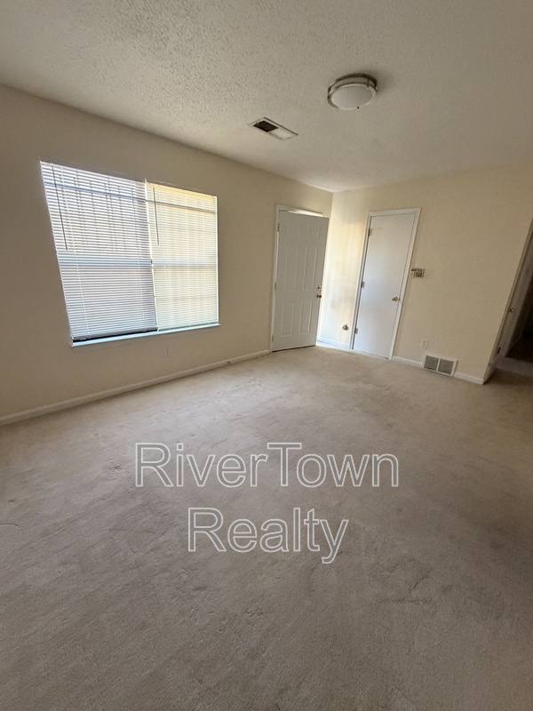 House for rent at 3834 Windermere Rd, Memphis, TN 38128