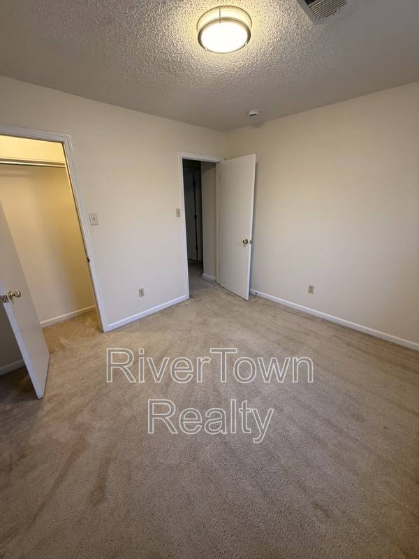 House for rent at 3834 Windermere Rd, Memphis, TN 38128