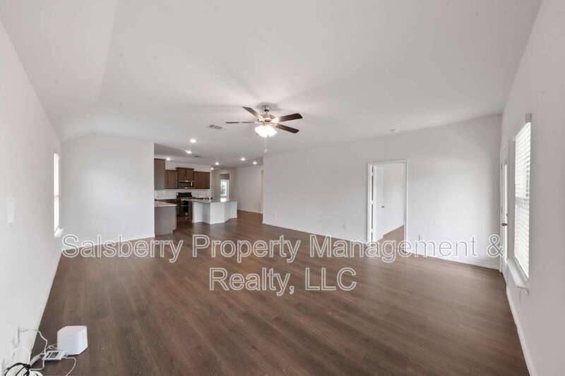 House for rent at 503 Willow View Way, Princeton, TX 75407