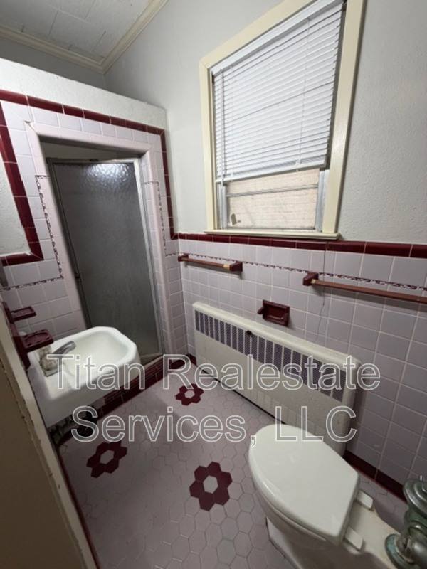 Apartment for rent at 218 W Saint Peter St #3, New Iberia, LA 70560