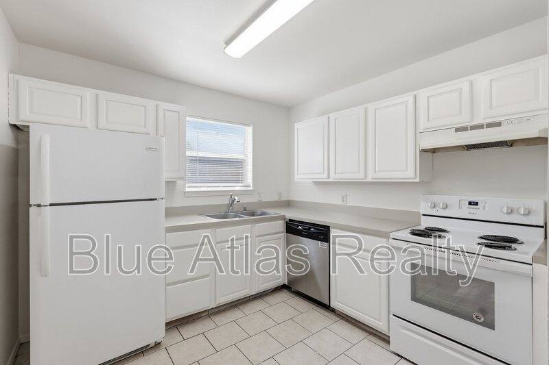 House for rent at 125 Cambridge Dr #4, Fort Worth, TX 76179
