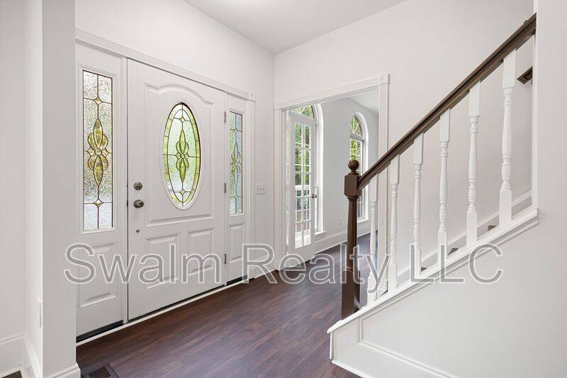 House for rent at 240 Timber Knoll Dr, Bear, DE 19701