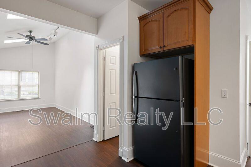 House for rent at 240 Timber Knoll Dr, Bear, DE 19701