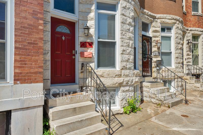 Townhouse for rent at 2534 McCulloh St #1, Baltimore, MD 21217