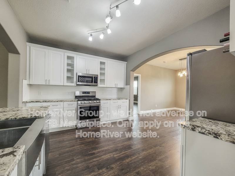 House for rent at 4626 Legends Bay Dr, Baytown, TX 77523