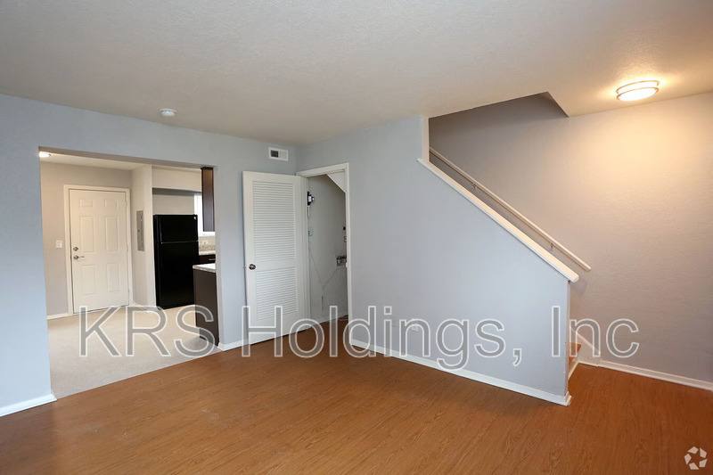 Townhouse for rent at 4226 Newsome Dr, Newport News, VA 23607