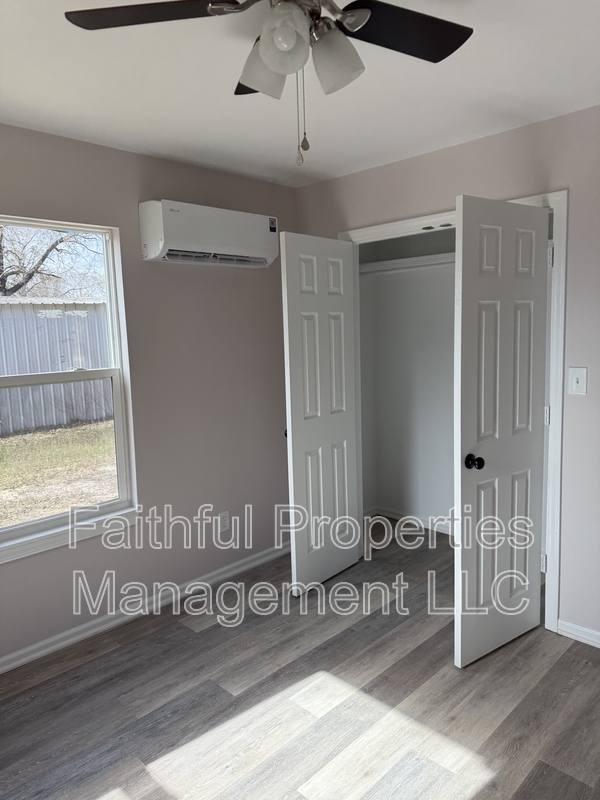 House for rent at 13142 Big Oak Bay Rd, Tyler, TX 75707