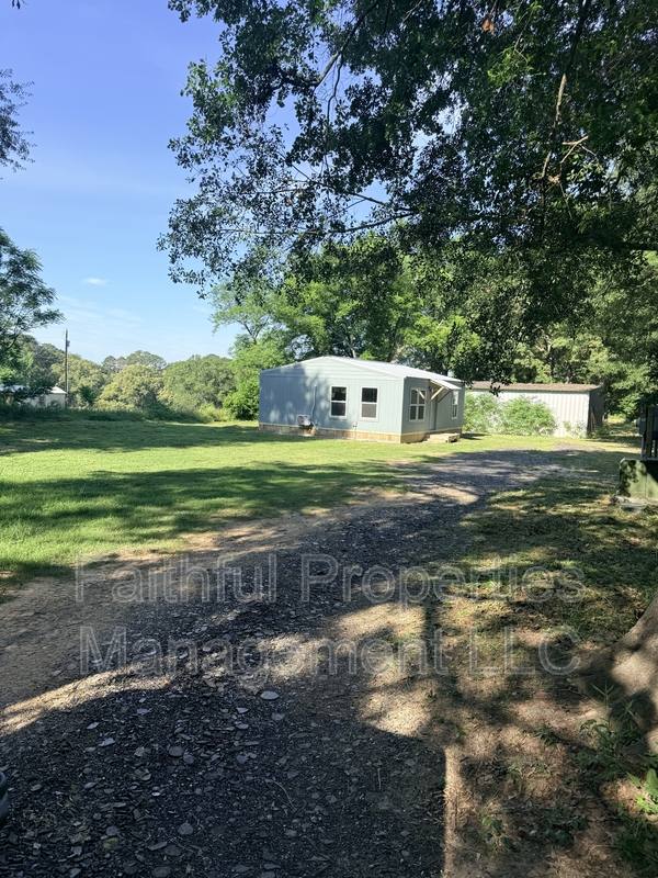 House for rent at 13142 Big Oak Bay Rd, Tyler, TX 75707