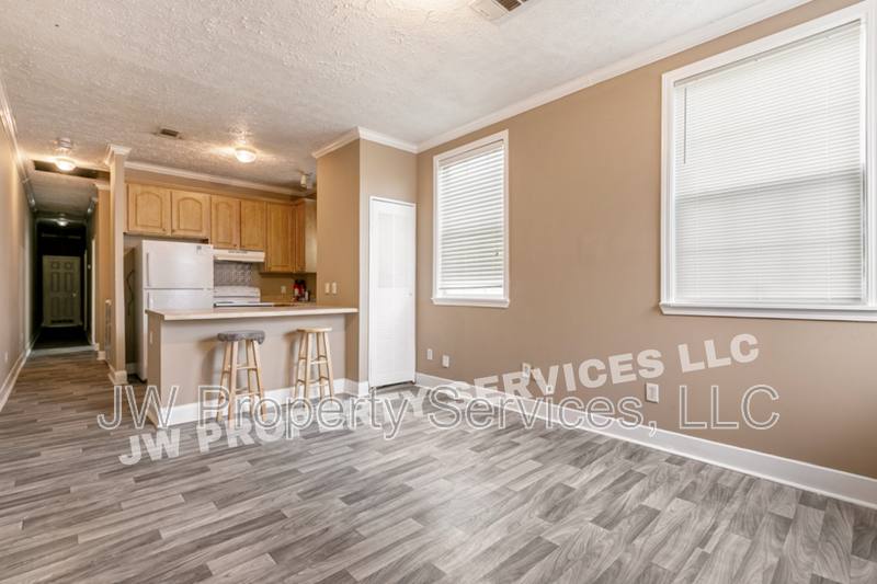 House for rent at 1414 A Sumner St, New Orleans, LA 70114