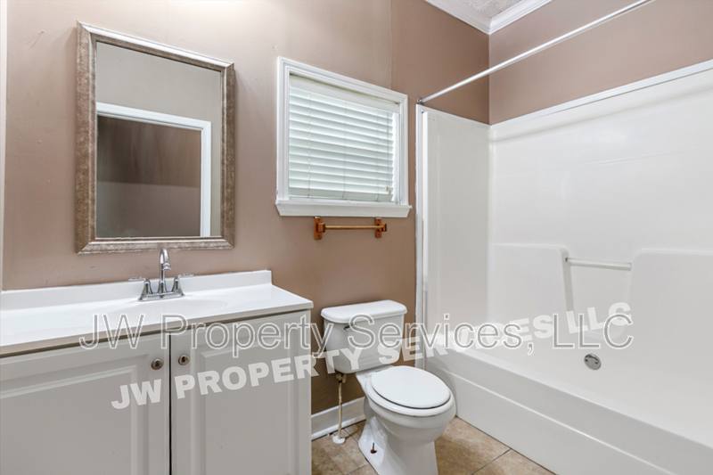 House for rent at 1414 A Sumner St, New Orleans, LA 70114