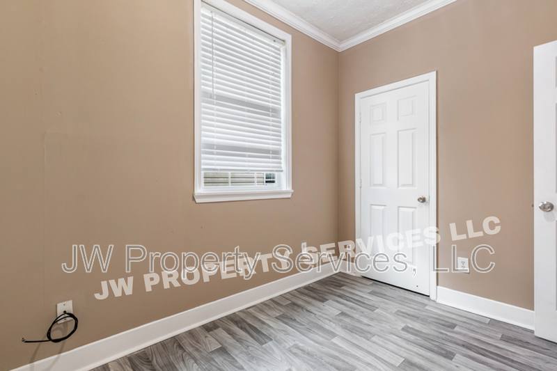 House for rent at 1414 A Sumner St, New Orleans, LA 70114