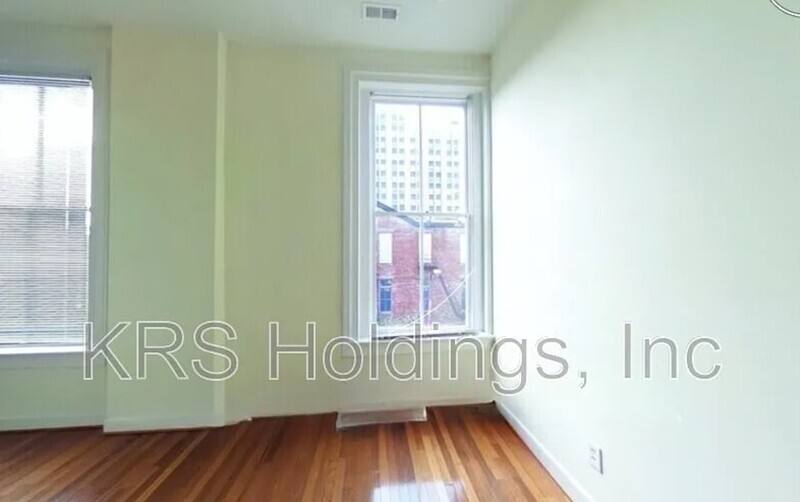 Apartment for rent at 123 E Broad St #2B, Richmond, VA 23219