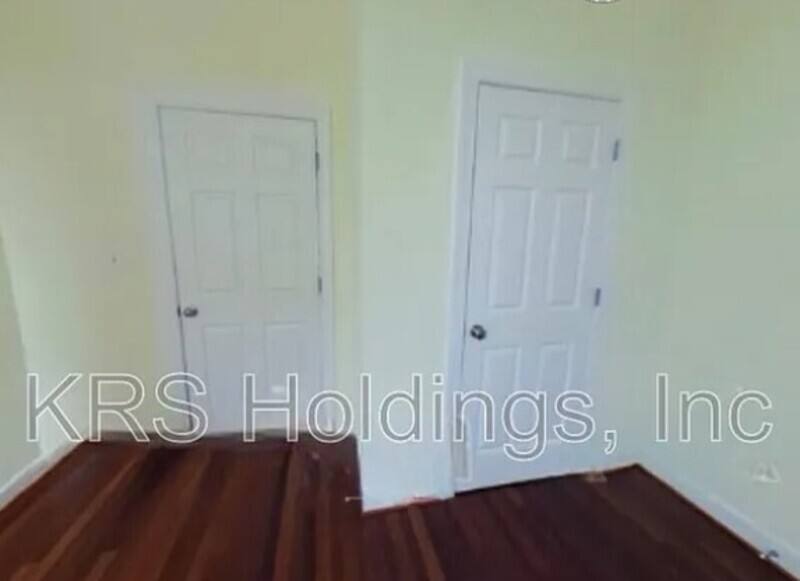 Apartment for rent at 123 E Broad St #2B, Richmond, VA 23219