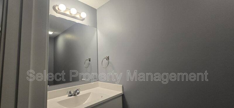 Townhouse for rent at 7083 Homestead Rd, Fort Wayne, IN 46814