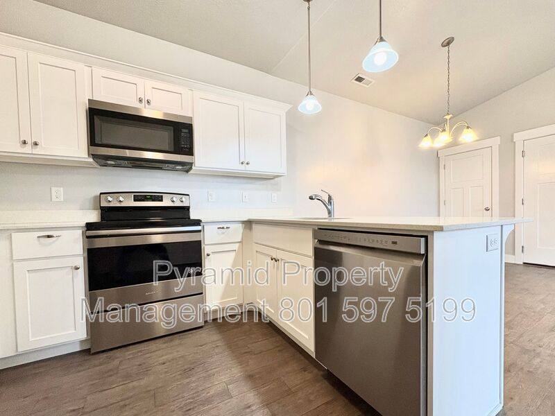 Condo for rent at 4216 W 1530 N #BB304, Lehi, UT 84043