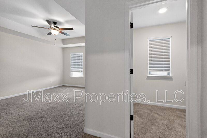 Townhouse for rent at 7151 Chara Lane, Atlanta, GA 30331