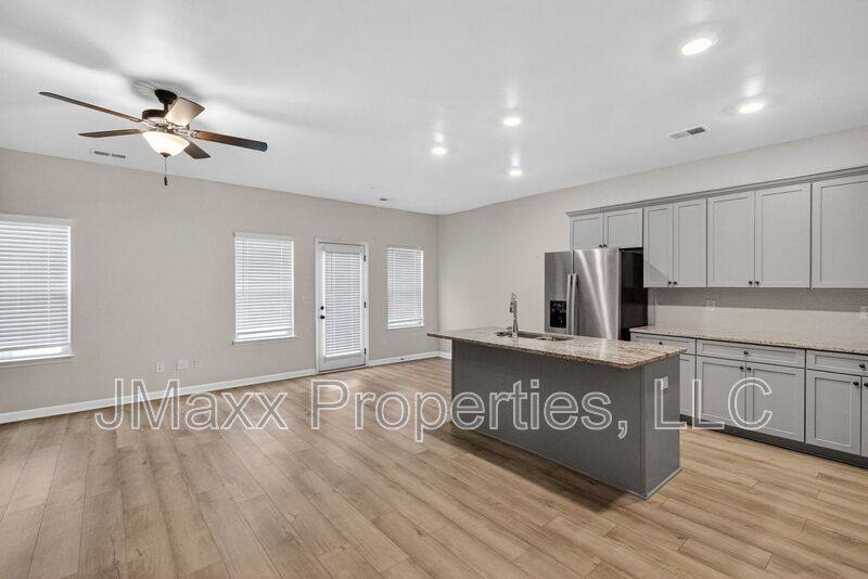 Townhouse for rent at 7151 Chara Lane, Atlanta, GA 30331