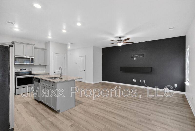 Townhouse for rent at 7151 Chara Lane, Atlanta, GA 30331