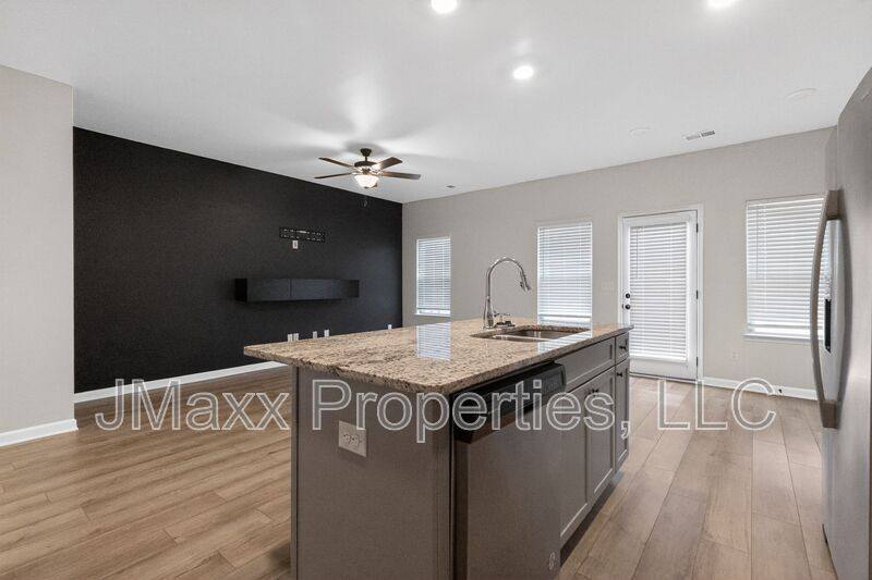 Townhouse for rent at 7151 Chara Lane, Atlanta, GA 30331