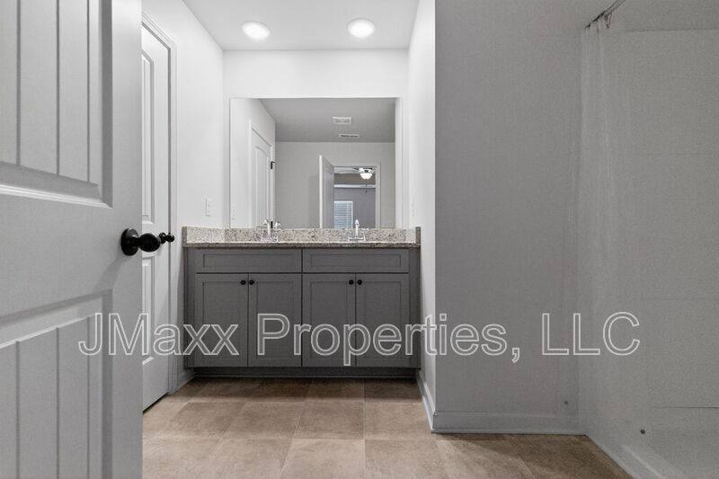 Townhouse for rent at 7151 Chara Lane, Atlanta, GA 30331
