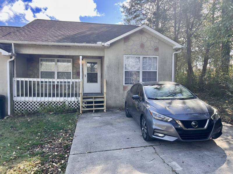 Apartment for rent at 200 Stone Henge Lane, Jacksboro, TN 37757