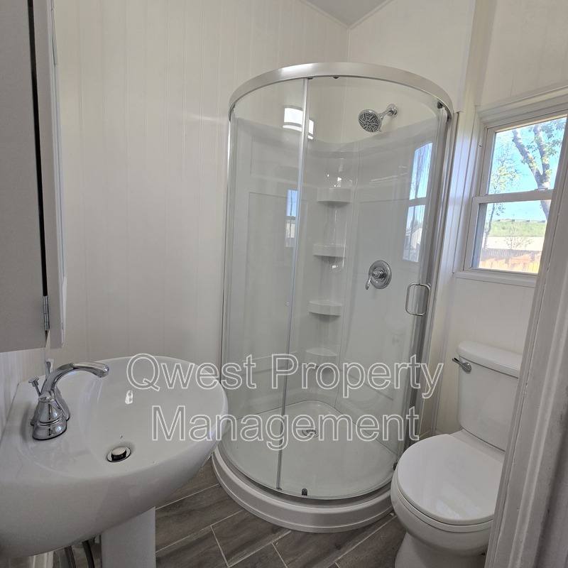 Apartment for rent at 747 1st St NW #1, Grand Rapids, MI 49504