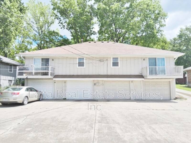 Apartment for rent at 719 NW 6th St #A, Blue Springs, MO 64014