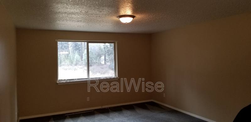 House for rent at 16139 Park Dr, La Pine, OR 97739