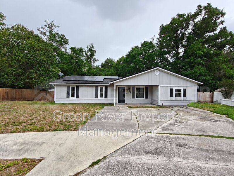 House for rent at 1549 Sonoma Court, Jacksonville, FL 32221