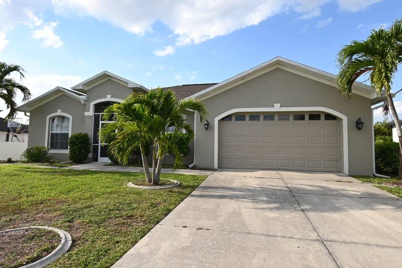 House for rent at 2649 SW 32nd St, Cape Coral, FL 33914