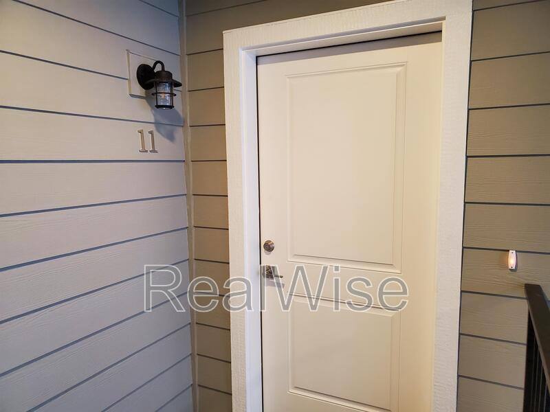 Apartment for rent at 228 Cheryl Lane #11, Phoenix, OR 97535