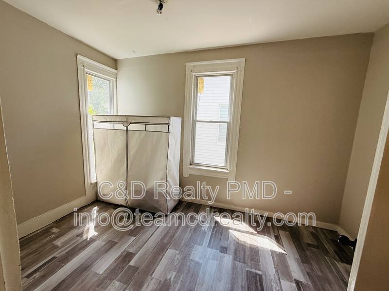 Apartment for rent at 3838 Marvin Ave #DOWN, Cleveland, OH 44109