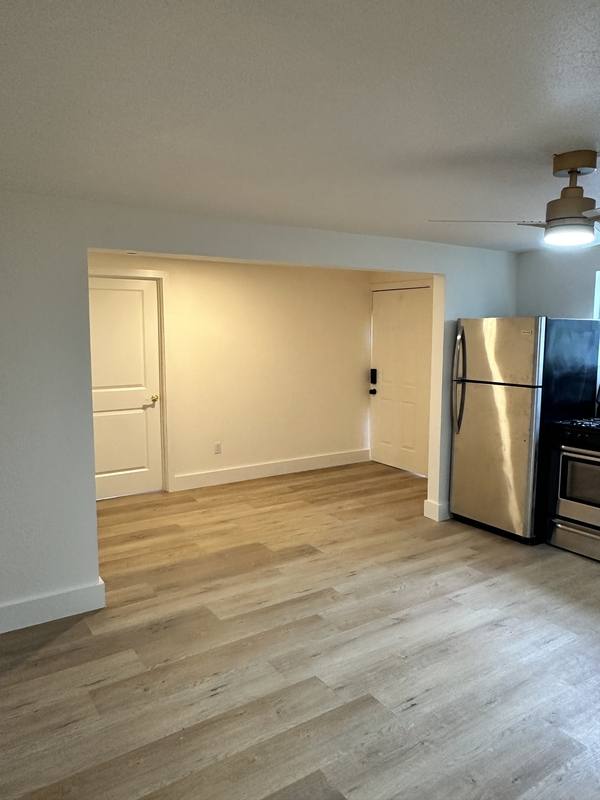 Apartment for rent at 410 Randall St #9, Pasadena, TX 77506