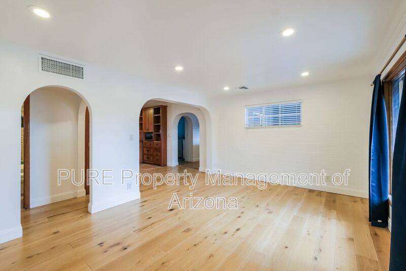House for rent at 2817 N 51st St, Phoenix, AZ 85008