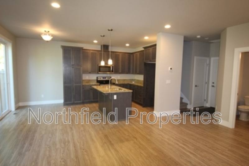 Townhouse for rent at 4857 100th St NE #A, Marysville, WA 98270